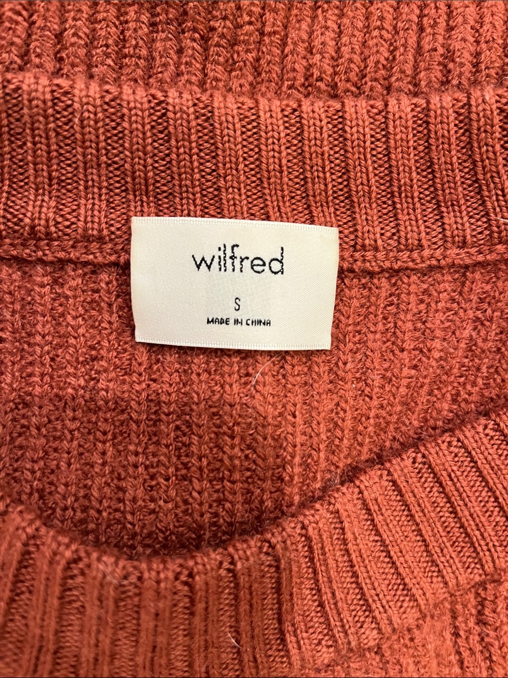 Wilfred Rust Ribbed Crewneck Sweater - Picture 5 of 7